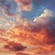 Wolken bei Sonnenaufgang